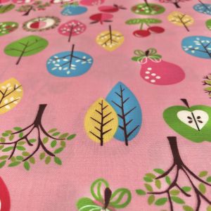 In The Beginning fabrics In The Beginning fabrics USA500 Home to Roost 100cm×110cm幅 USAコットン メーカー直送