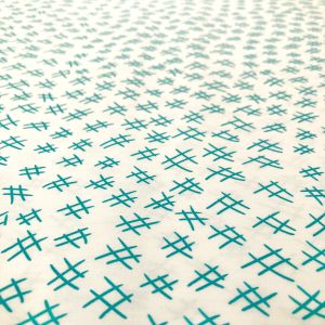 BENARTEX BENARTEX USA1043 Hashtags Teal/white 50cm×110cm幅 輸入生地 USAコットン メーカー直送 代引不可 北海道沖縄離島不可