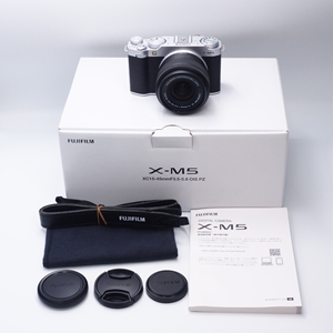 FUJIFILM 中古 X-M5 XC15-45mmレンズキット 5B706988/5BC47362 Aランク