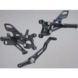 ストライカー ストライカー SS-AA2140B ステップキット ブラック YZF-R6 17