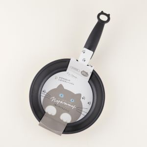 貝印 kai 貝印 DW5662 Nyamm y ねこのフライパン20cm IH対応 ウォームグレー