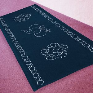 オリムパス オリムパス 刺し子キット テーブルセンター 紺 219