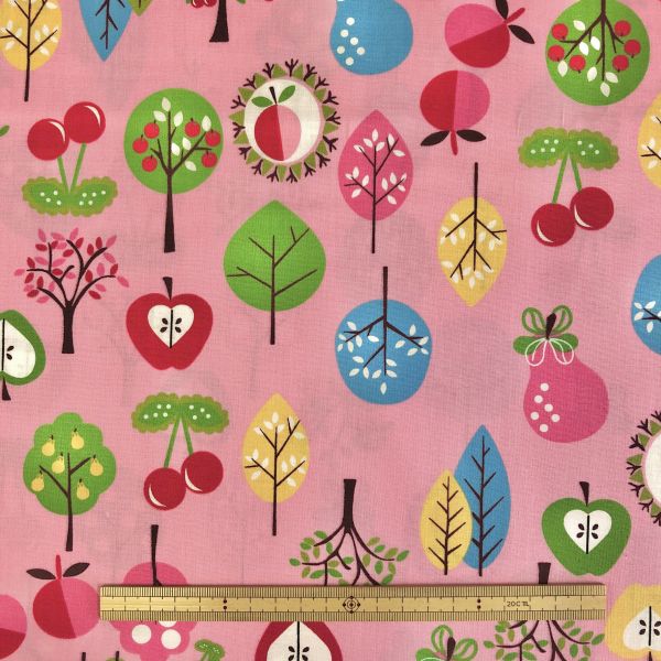 In The Beginning fabrics In The Beginning fabrics USA500 Home to Roost 100cm×110cm幅 USAコットン メーカー直送