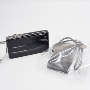 FUJIFILM 中古 FinePix Z950EXR 10026848 Aランク 10026848