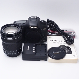 Canon 中古 EOS 7D Mark II EF-S 18-135 IS STMレンズキット 021020001468/9720000974 Cランク