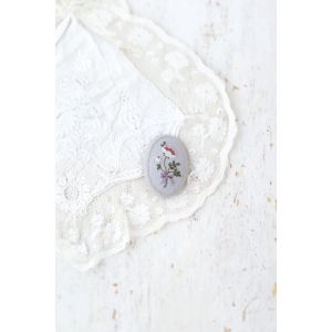 ルシアン LECIEN　cosmo ルシアン 刺繍キット ボタニカル刺繍シリーズ ブローチ アンティークローズのブローチ 841 cosmo