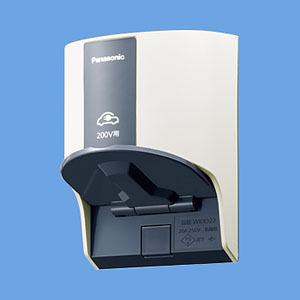 パナソニック Panasonic パナソニック WK4322W EV PHEV充電用15A 20A兼用接地屋外コンセント 200V用 ホワイト Panasonic