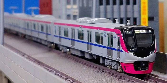  グリーンマックス GREEN MAX グリーンマックス 32001 京王5000系(京王ライナー･車番選択式)基本4両編成セット(動力付き) GREEN MAX