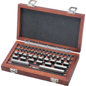 新潟精機 SK SK GBS1-76 ブロックゲージセット 1級相当品 76個組 新潟精機
